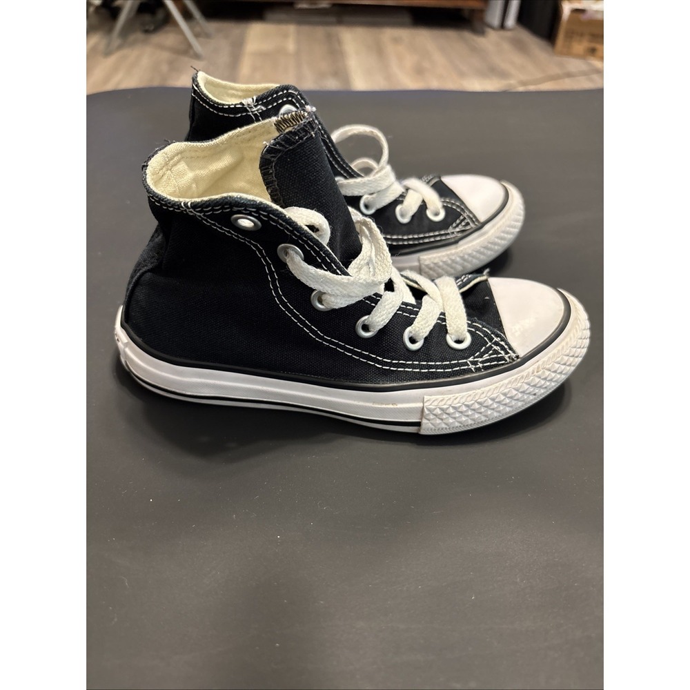 Converse Chuck Taylor All Star High Top Youth 11.5 Black Canvas Sneakers 3J231